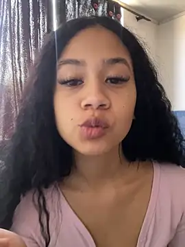 jadee8 online show from 02/21/26, 03:46