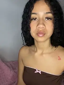 jadee8 online show from 03/16/26, 05:28