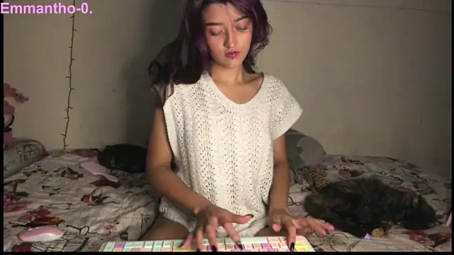 Emmantho online show from 04/14/26, 08:37