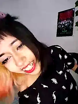 Snapshot of YukiRam chatting on 10/03/25, 02:52 YukiRam online show from 10/03/25, 02:52