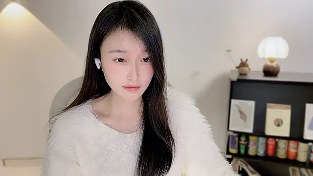 Onechestnut online show from 01/06/26, 12:42