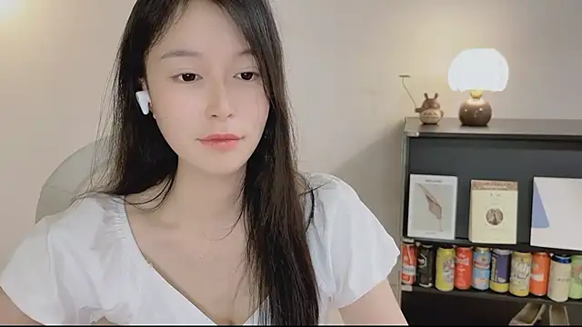 Onechestnut online show from 04/19/26, 05:12