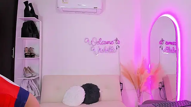 violetta pretty online show from 02/01/26, 07:34
