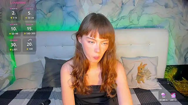 LolaMeddisson online show from 10/10/25, 08:08