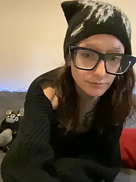 Snapshot of severingratty chatting on 02/06/26, 09:45 severingratty online show from 02/06/26, 09:45