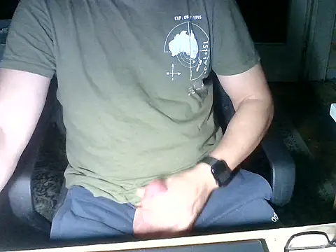 Snapshot of zee06 chatting on 11/29/25, 09:29 zee06 online show from 11/29/25, 09:29