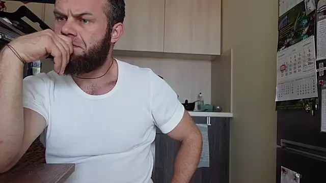 Snapshot of Stewart_Barnz chatting on 10/13/25, 10:59 Stewart Barnz online show from 10/13/25, 10:59