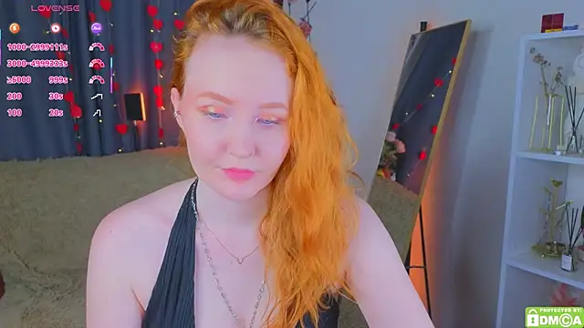 JoyceJones online show from 06/21/26, 08:33