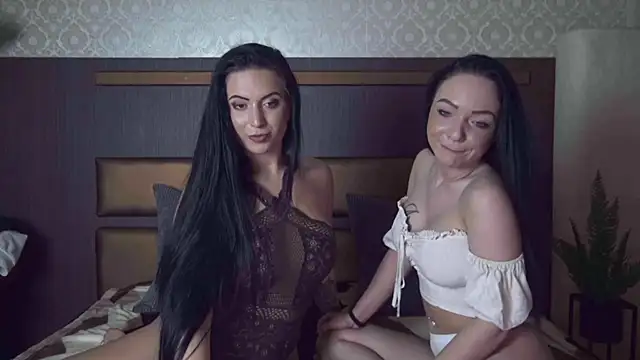 BustyBrunettes online show from 09/21/25, 11:01