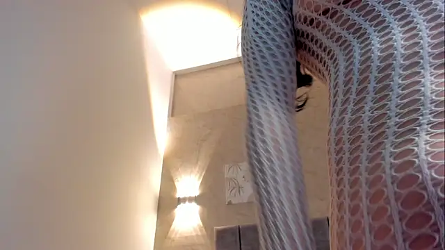 Lunaa bellaa online show from 12/17/25, 07:42