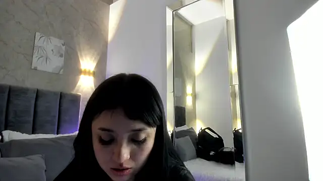 Lunaa bellaa online show from 03/16/26, 07:51