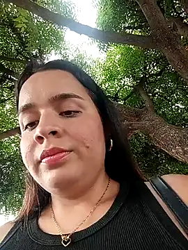 Snapshot of Lambedora_69 chatting on 09/11/25, 08:20 Lambedora 69 online show from 09/11/25, 08:20