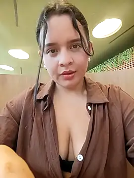 Snapshot of Lambedora_69 chatting on 10/14/25, 07:58 Lambedora 69 online show from 10/14/25, 07:58