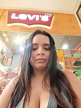 Snapshot of Lambedora_69 chatting on 11/18/25, 07:40 Lambedora 69 online show from 11/18/25, 07:40