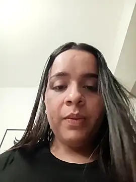 Snapshot of Lambedora_69 chatting on 12/15/25, 03:11 Lambedora 69 online show from 12/15/25, 03:11