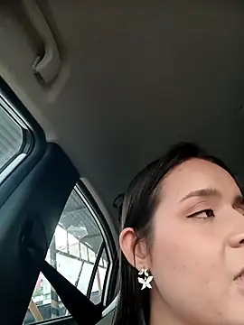 Snapshot of Lambedora_69 chatting on 12/20/25, 07:54 Lambedora 69 online show from 12/20/25, 07:54