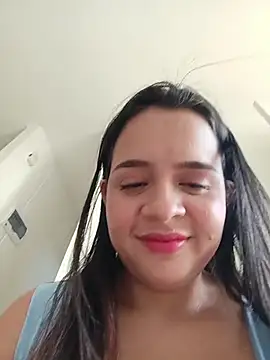 Snapshot of Lambedora_69 chatting on 02/05/26, 07:51 Lambedora 69 online show from 02/05/26, 07:51