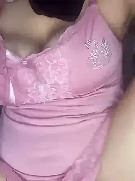 yaraa49 online show from 02/03/26, 08:19