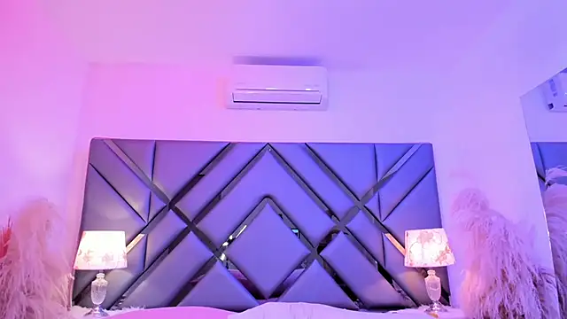 Milan LewisS online show from 02/19/26, 12:23