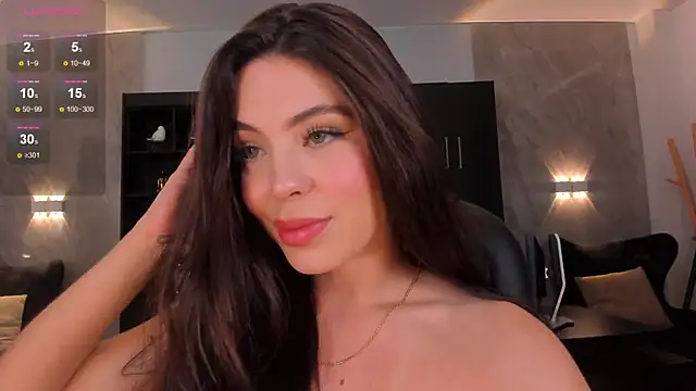 Snapshot of MeganScott chatting on 12/01/24, 08:20 MeganScott online show from 12/01/24, 08:20