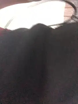 Snapshot of AlevNaz chatting on 11/15/25, 03:52 AlevNaz online show from 11/15/25, 03:52