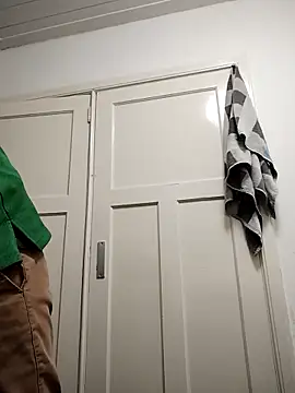 ijustwannafuckyou6969 online show from 11/14/25, 10:07