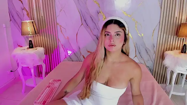 Snapshot of sharon_greey chatting on 11/07/25, 08:09 sharon greey online show from 11/07/25, 08:09