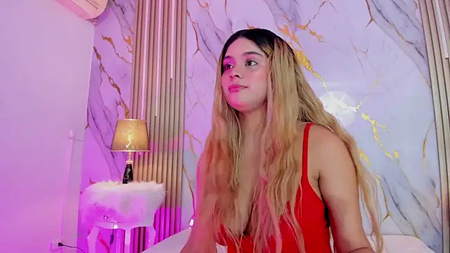 Snapshot of sharon_greey chatting on 11/26/25, 08:21 sharon greey online show from 11/26/25, 08:21