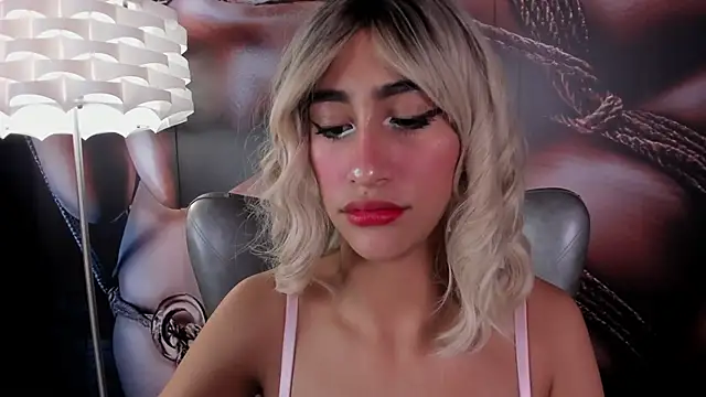 miss   taylor online show from 03/26/26, 02:17