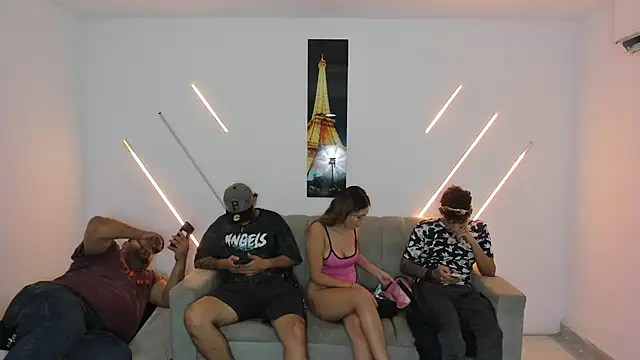 Snapshot of brutal_sex_room2k chatting on 02/09/26, 12:58 brutal sex room2k online show from 02/09/26, 12:58