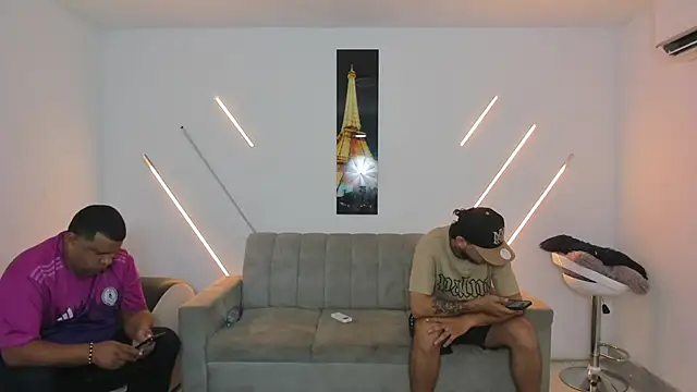 Snapshot of brutal_sex_room2k chatting on 02/12/26, 01:06 brutal sex room2k online show from 02/12/26, 01:06