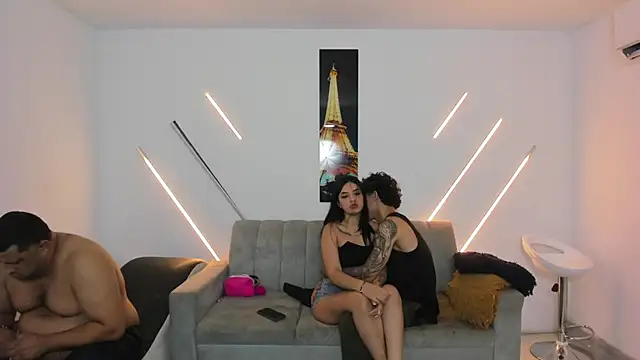 Snapshot of brutal_sex_room2k chatting on 02/15/26, 01:41 brutal sex room2k online show from 02/15/26, 01:41