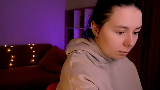 Di na Bell online show from 03/10/26, 06:40