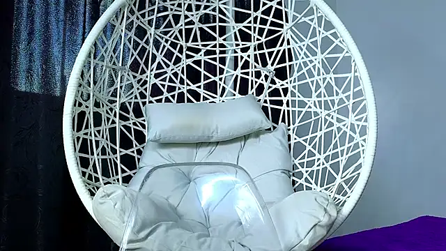 cuteeimy online show from 11/08/25, 07:01