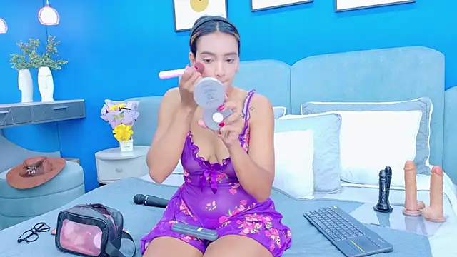 lixie peyton online show from 03/24/26, 01:38