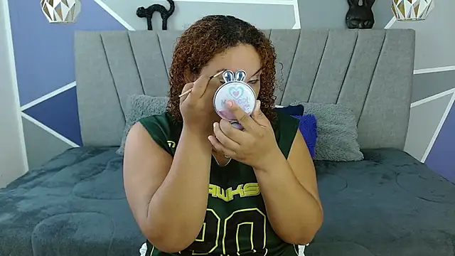 Yera carey online show from 11/25/25, 12:27