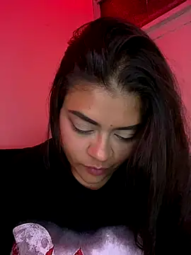 Snapshot of NattashaMore_0719 chatting on 11/20/25, 02:01 NattashaMore 0719 online show from 11/20/25, 02:01