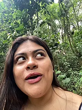 Snapshot of NattashaMore_0719 chatting on 11/28/25, 03:58 NattashaMore 0719 online show from 11/28/25, 03:58