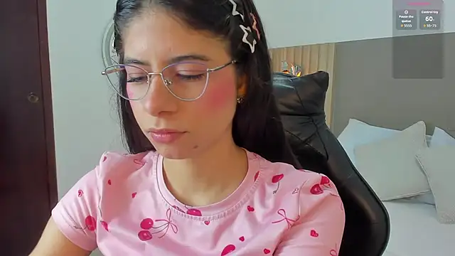 carlina 15 online show from 04/04/26, 12:35