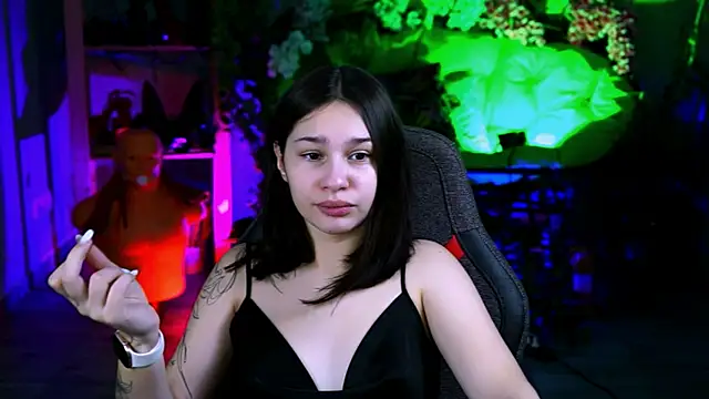 Snapshot of KimClarks_ chatting on 10/28/25, 12:52 KimClarks  online show from 10/28/25, 12:52