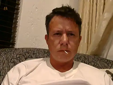 Snapshot of TroyDieselXXX chatting on 12/15/25, 07:29 TroyDieselXXX online show from 12/15/25, 07:29