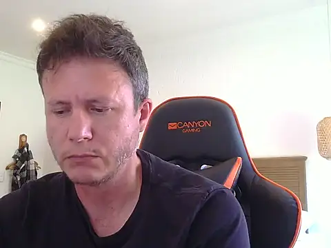 Snapshot of TroyDieselXXX chatting on 02/02/26, 06:45 TroyDieselXXX online show from 02/02/26, 06:45