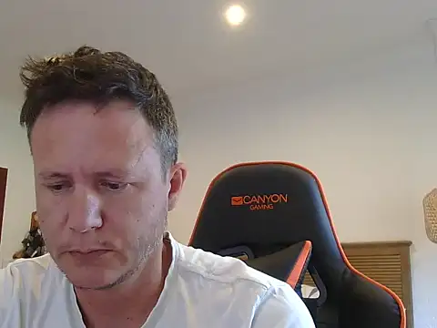 Snapshot of TroyDieselXXX chatting on 02/11/26, 05:23 TroyDieselXXX online show from 02/11/26, 05:23