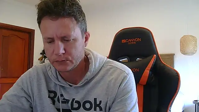 Snapshot of TroyDieselXXX chatting on 02/26/26, 05:28 TroyDieselXXX online show from 02/26/26, 05:28