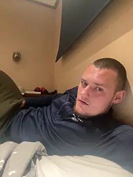 Snapshot of egor7777yd chatting on 09/22/25, 06:43 egor7777yd online show from 09/22/25, 06:43