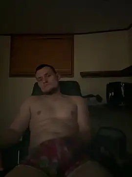 Snapshot of egor7777yd chatting on 11/06/25, 08:10 egor7777yd online show from 11/06/25, 08:10