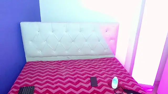 x isabella x online show from 03/28/26, 08:08