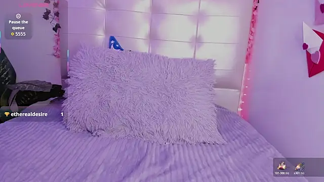 Anna Blade  online show from 02/13/26, 06:15