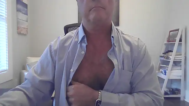 cyclone1212 online show from 01/06/26, 10:23