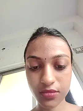 Your-Kitkat online show from 09/15/25, 08:25